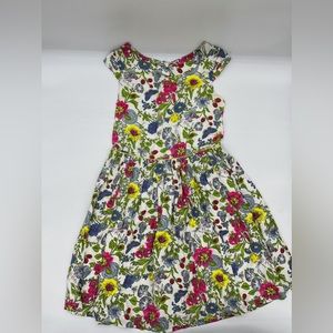 Super cute Johnnie B dress! 💐